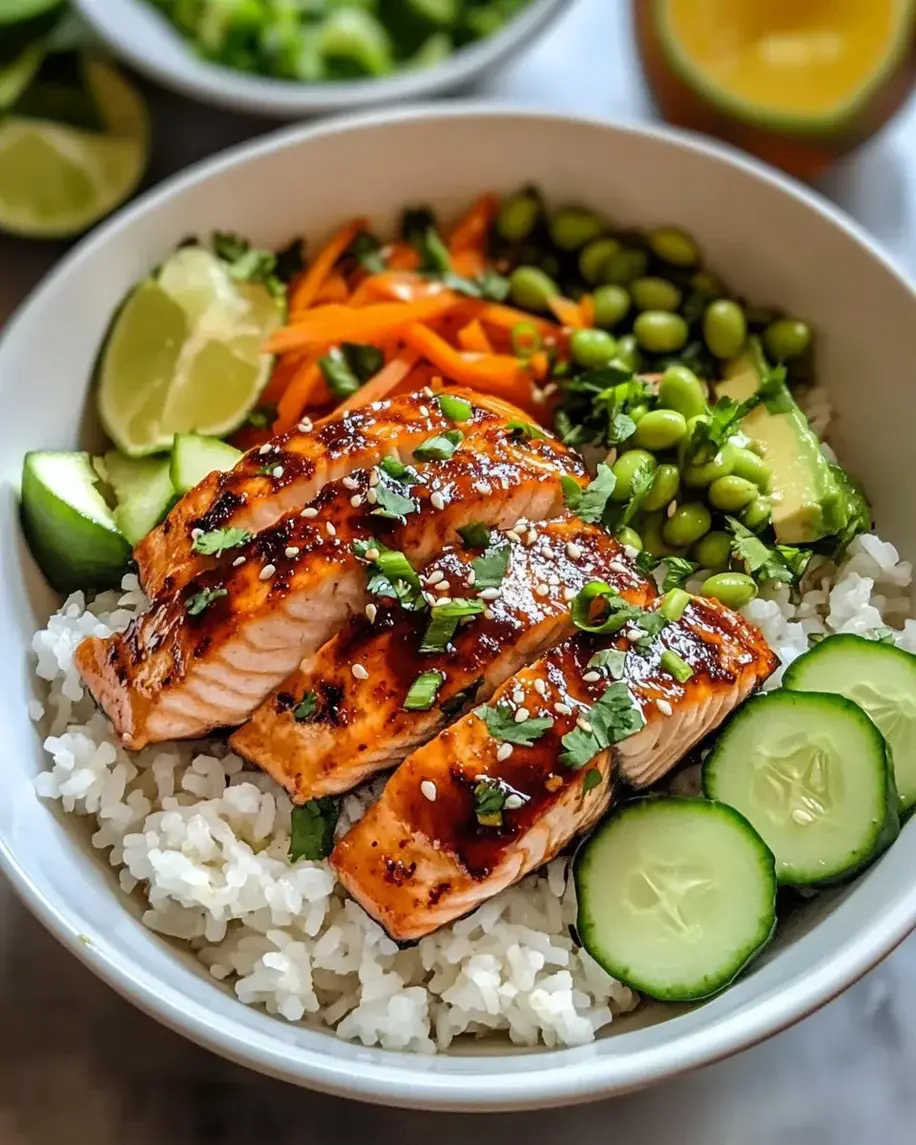 Healthy Sweet Chili Salmon Bowl Recipe